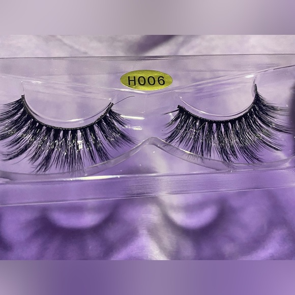 Ho6 mink lashes - Picture 2 of 3